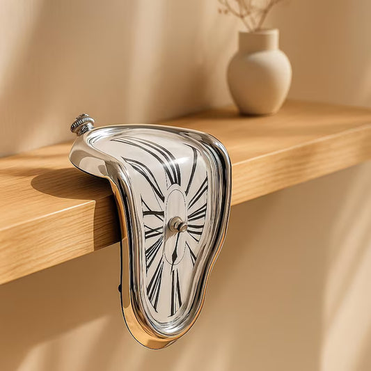 Ρολόι τοίχου Twisted Corner Clock, melting design με ρωμαϊκούς αριθμούς